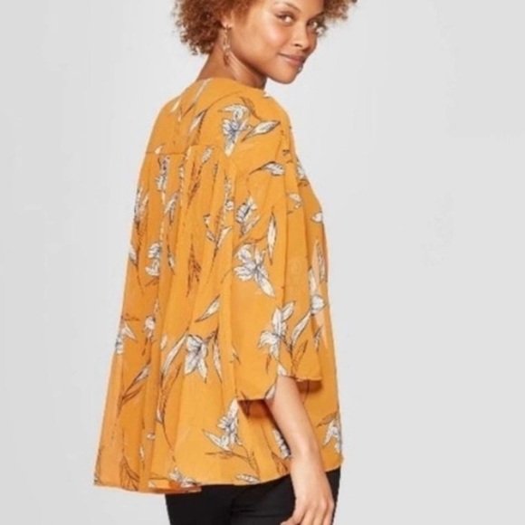 A New Day Sheer Pleated Golden Yellow Kimono OSFM - Picture 2 of 6